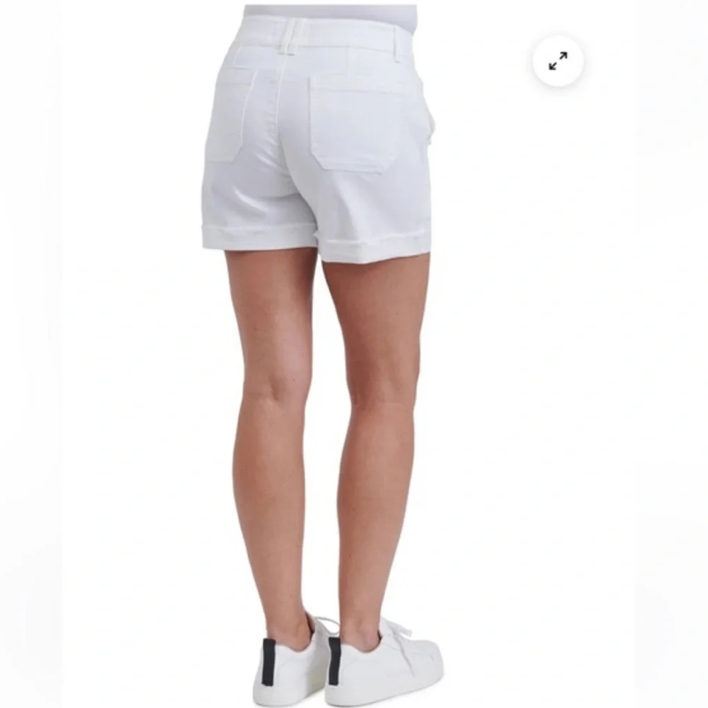Democracy "Ab"solution High Rise Shorts in white. NWT - Picture 9 of 9